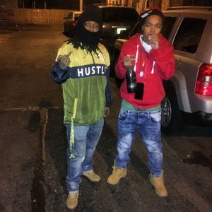 Meet your Posher, Levi